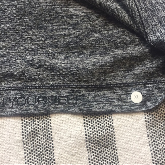 Lululemon Mens Heather Grey T-Shirt XL - Picture 4 of 4